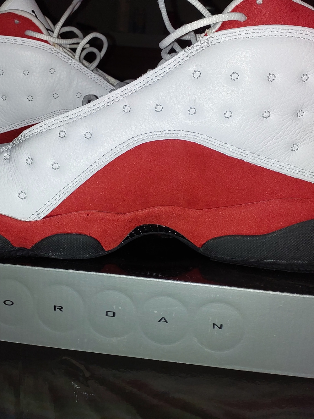 Nike Air Jordan 13 Retro White/Black Varsity Red CHICAGO 2010 - Picture 3 of 16